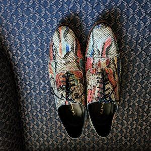 Womens shoes